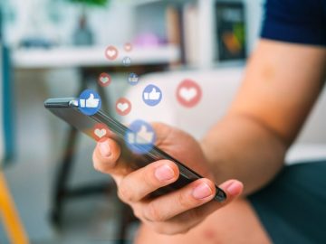 SM7 - Secrets to Crafting Social Media Posts That Stop Scrolls